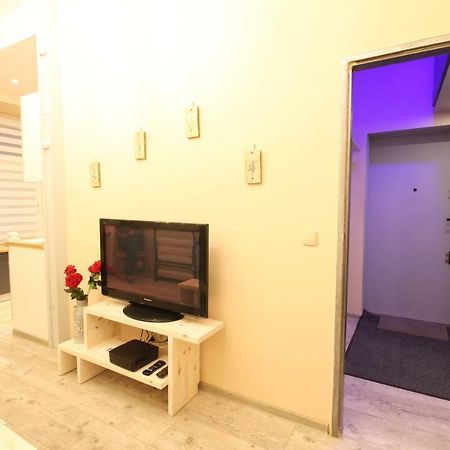 Studio Flat Grunwaldzka Up To 2Persons+1 Wroclaw Dış mekan fotoğraf