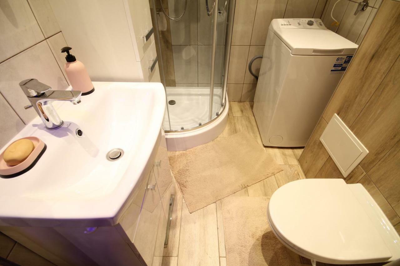 Studio Flat Grunwaldzka Up To 2Persons+1 Wroclaw Dış mekan fotoğraf